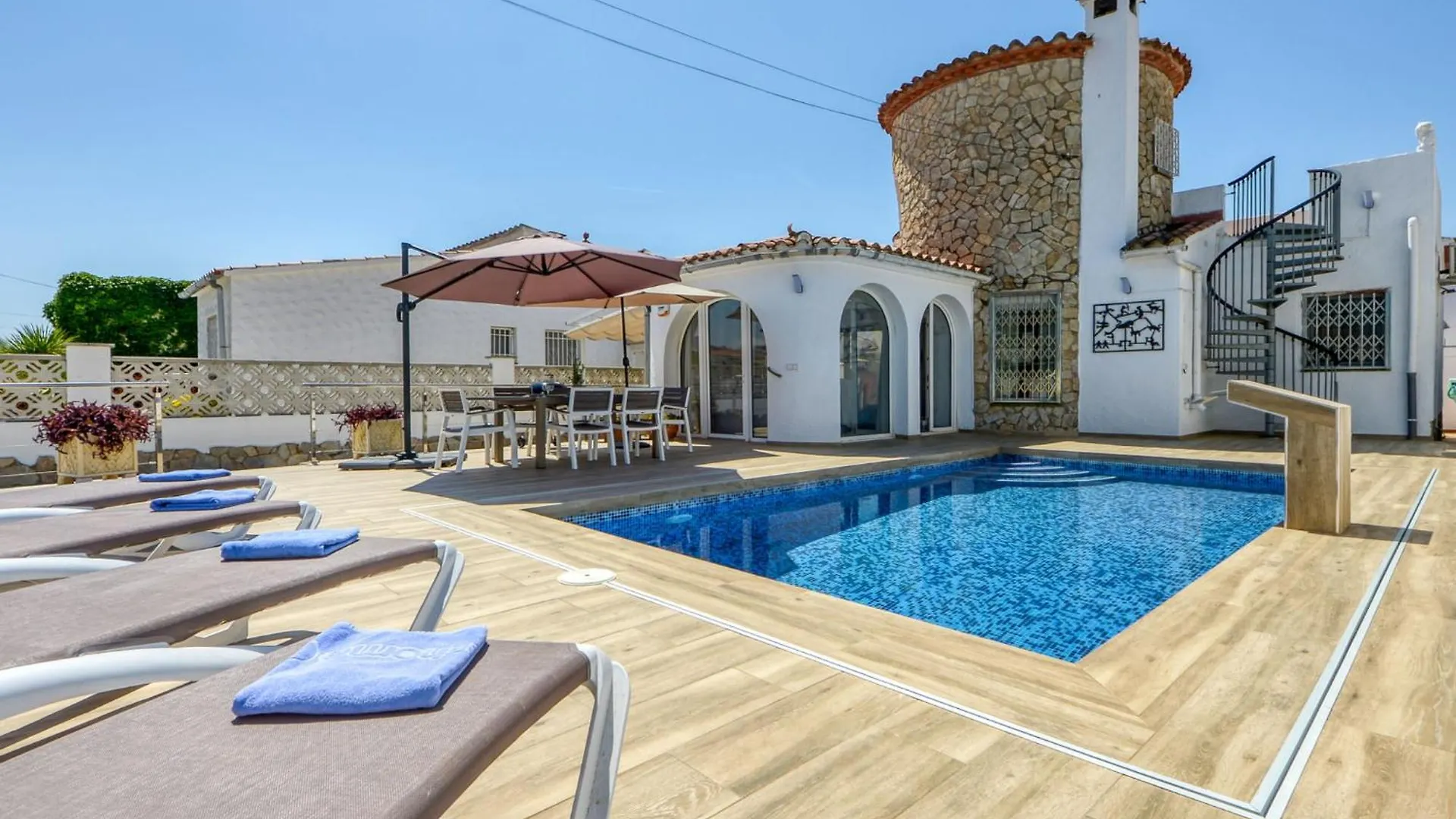 Holiday Home Roanne By Interhome Empuriabrava